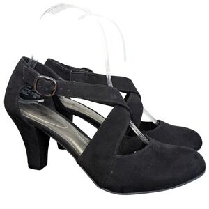 Dexflex Comfort Women's 7 Black Faux Suede Criss Cross Retro Classic Heels